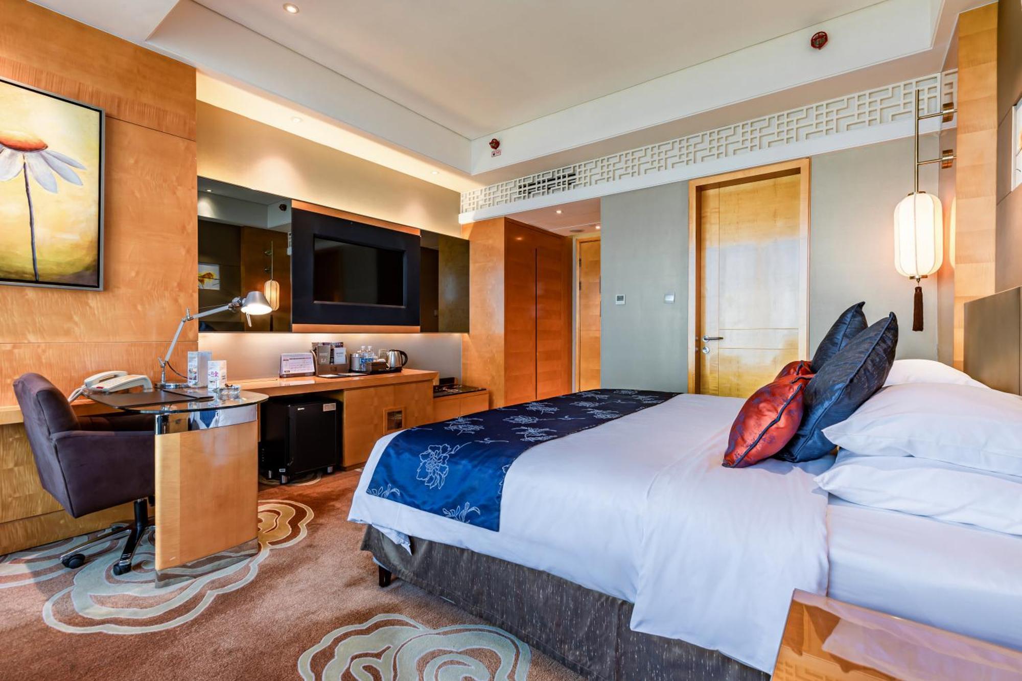 Felton Grand Hotel Chengdu Eksteriør billede